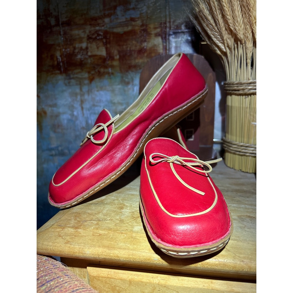 Bolo Red Leather Handcrafted Italy Loafers Bow Detail Size 8.5 40 BL5023